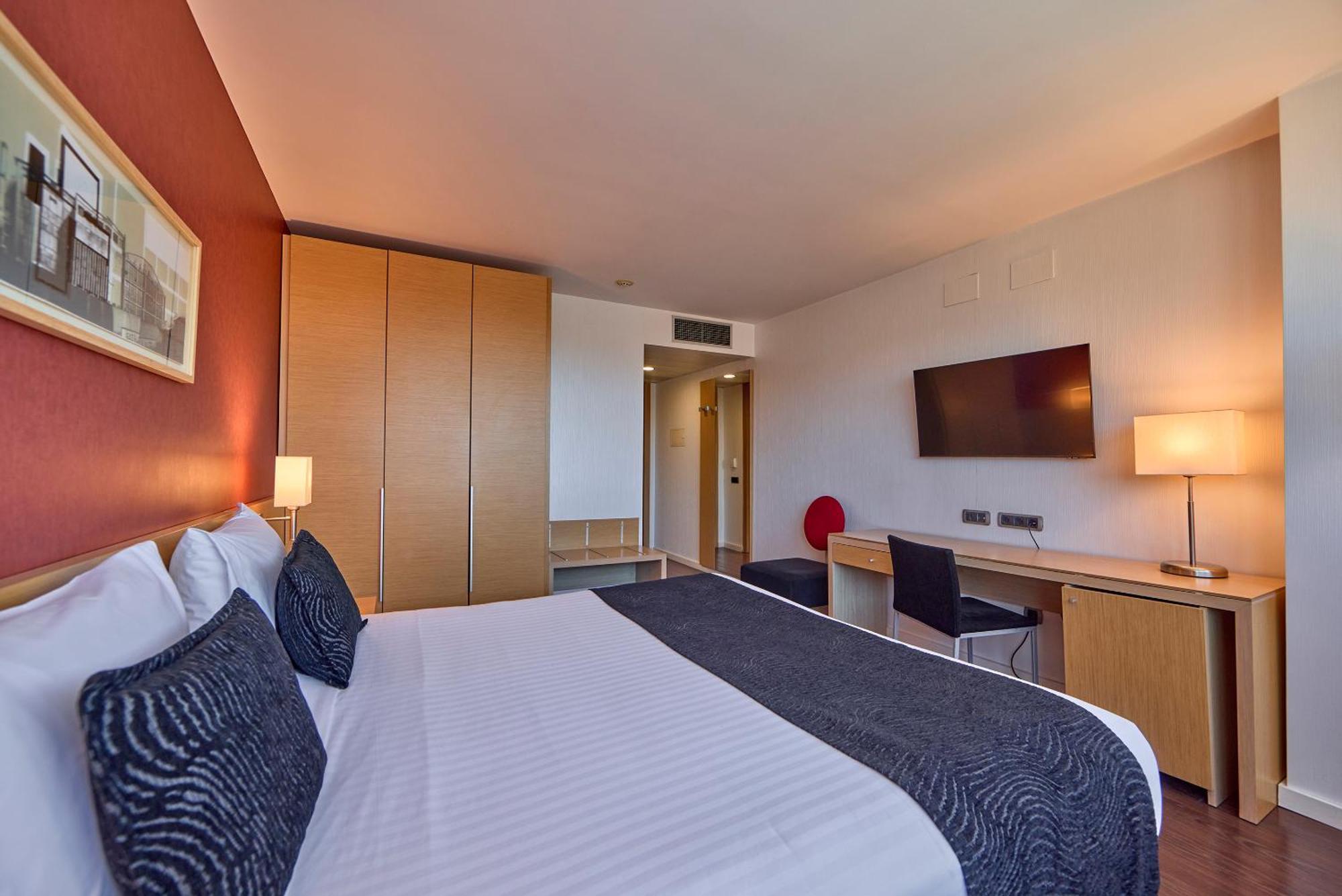 Hotel Civis Luz Castellon 4*S Castellón de la Plana Esterno foto